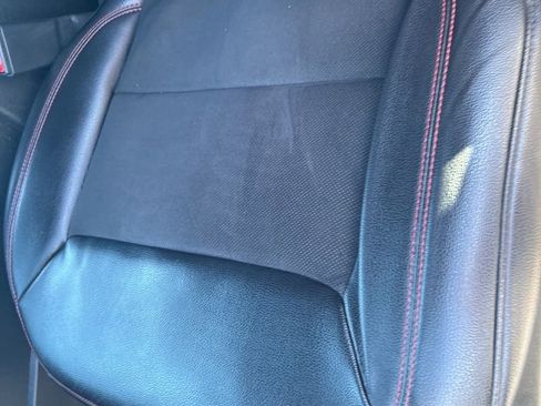 Used 2023 Ford Explorer ST-Line image 13