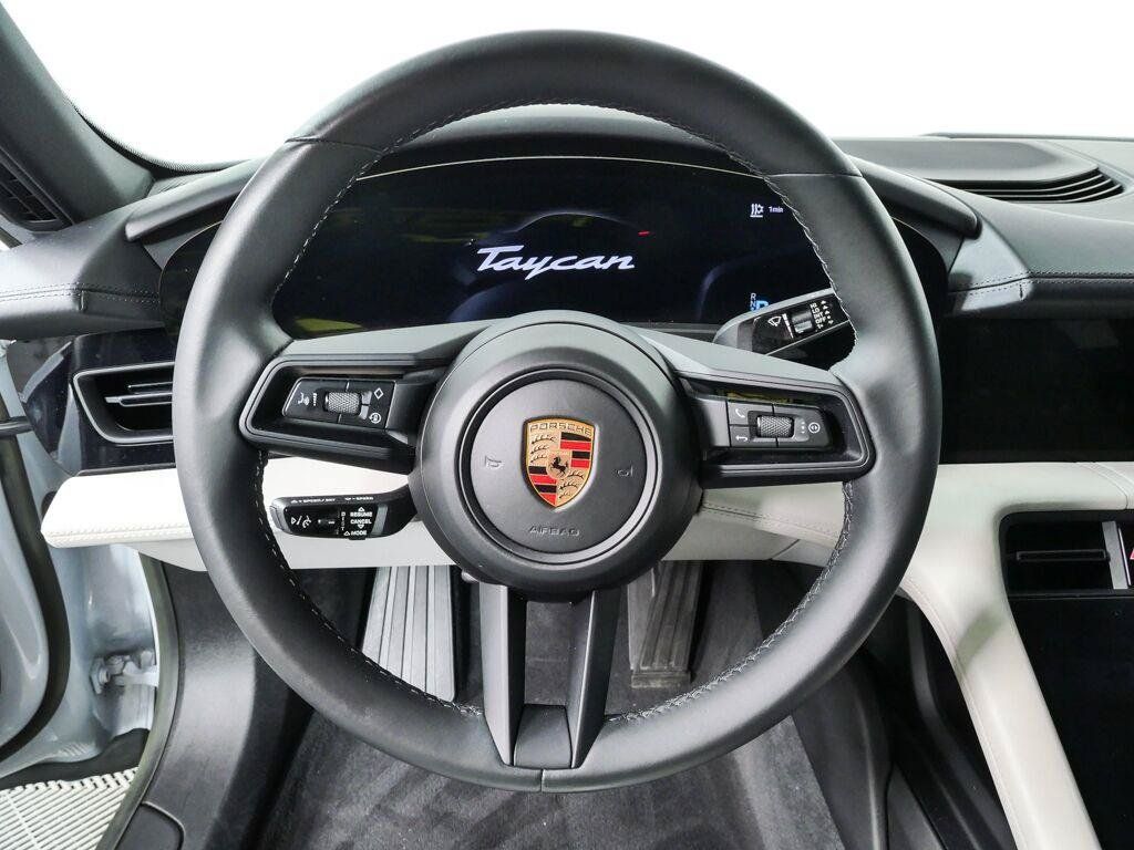 Used 2023 Porsche Taycan RWD image 8