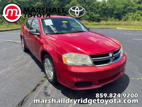 Used 2013 Dodge Avenger SE FWD image 1