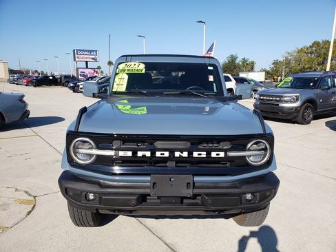 Used 2023 Ford Bronco Outer Banks image 2