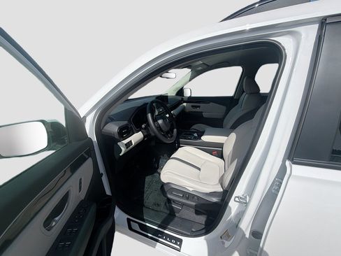 New 2026 Honda Pilot EX-L image 17