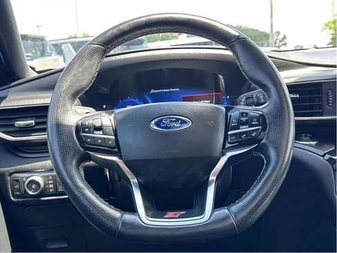 Used 2021 Ford Explorer ST w/ Equipment Group 401A AWD/4WD image 15