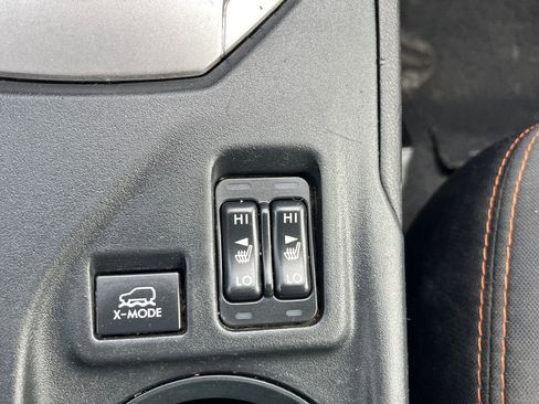 Used 2021 Subaru Crosstrek 2.0i Premium image 17