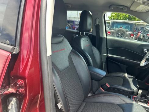 Used 2021 Jeep Compass Trailhawk AWD/4WD image 22