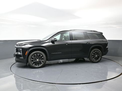 New 2026 Chevrolet Traverse LT w/ Sun and Wheel Package image 8