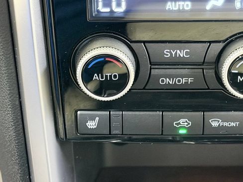 Used 2020 Subaru Ascent Limited w/ Technology Package AWD/4WD image 61