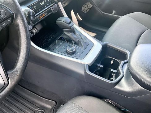 Certified 2025 Toyota RAV4 XLE AWD/4WD image 16