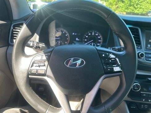 Used 2018 Hyundai Tucson Value FWD image 5