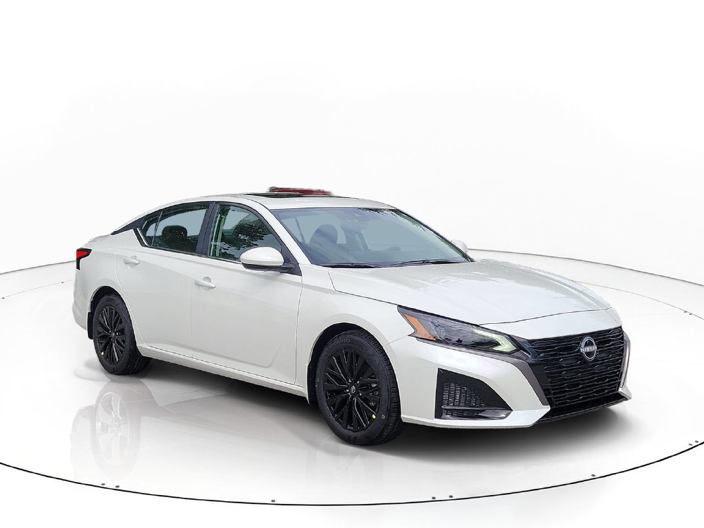 New 2026 Nissan Altima 2.5 SV FWD image 3