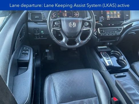 Used 2023 Honda Passport Elite image 11
