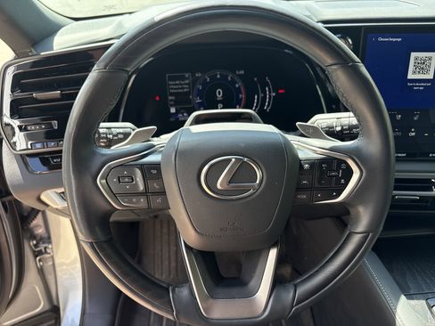 Used 2024 Lexus RX 350 Premium w/ Convenience Package FWD image 18