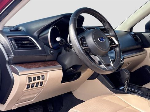 Used 2019 Subaru Outback 2.5i Limited image 9