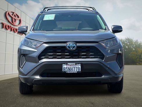Certified 2020 Toyota RAV4 LE AWD/4WD image 8