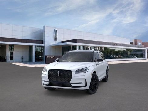 New 2026 Lincoln Corsair Reserve w/ Jet Appearance Package FWD image 3
