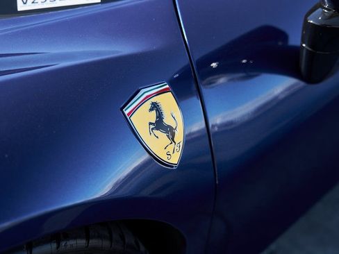 Used 2023 Ferrari SF90 Stradale AWD/4WD image 8