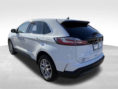 Used 2024 Ford Edge SEL image 7