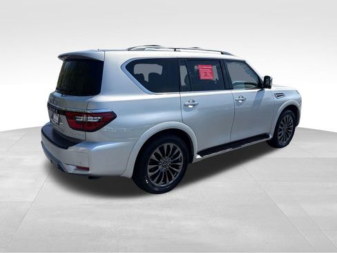 Used 2024 Nissan Armada Platinum w/ Cargo Package RWD image 7