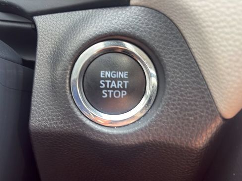 Used 2021 Toyota RAV4 XLE Premium FWD image 23