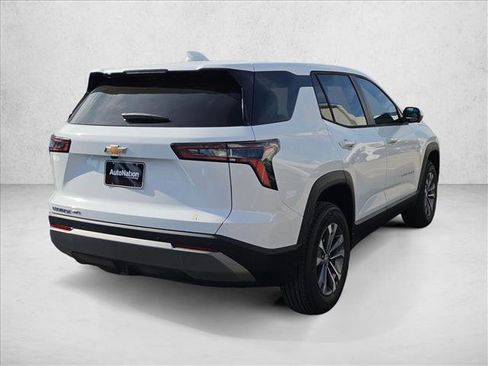 New 2026 Chevrolet Equinox LT w/ Safety and Technology Package image 3