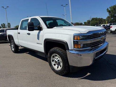 Used 2015 Chevrolet Silverado 3500 W/T w/ Snow Plow Prep Package AWD/4WD image 7