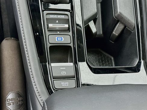 Used 2024 Honda Accord Touring image 25