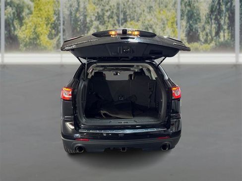 Used 2017 Chevrolet Traverse Premier AWD/4WD image 12