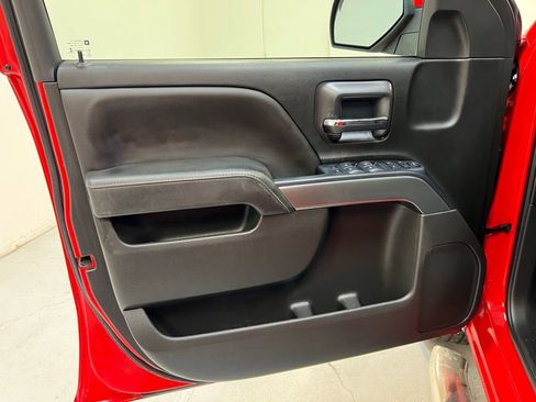 Used 2018 Chevrolet Silverado 1500 LT w/ All Star Edition image 13