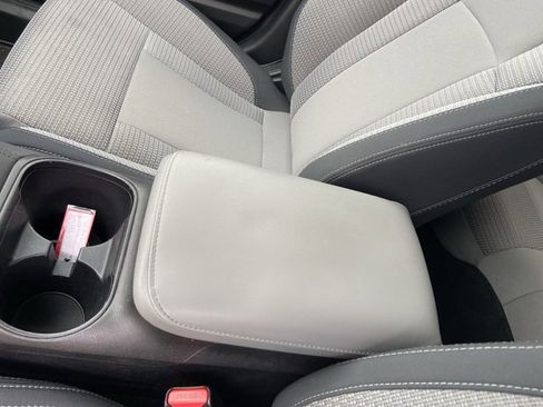 Used 2023 Subaru Outback Premium image 38