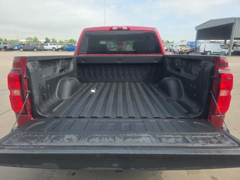 Used 2018 Chevrolet Silverado 1500 LT w/ Texas Edition RWD image 6