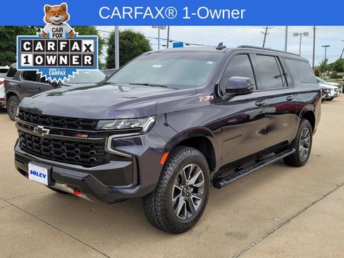 Used 2023 Chevrolet Suburban Z71 w/ Luxury Package AWD/4WD image 2