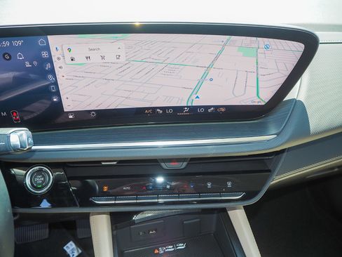 New 2025 Buick Envision Preferred image 11