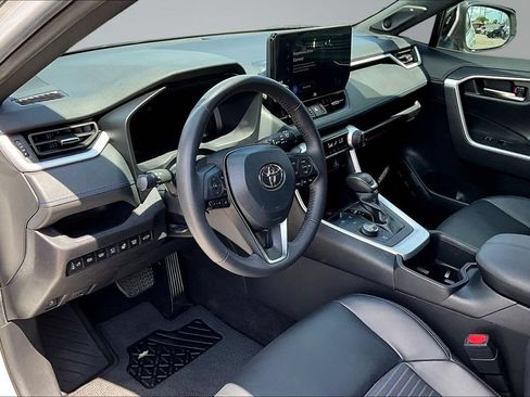 Used 2024 Toyota RAV4 XSE w/ Advanced Technology Package AWD/4WD image 18