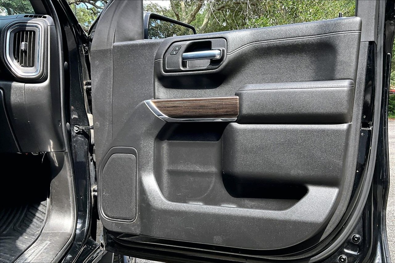 Used 2021 Chevrolet Silverado 1500 LT w/ Bed Protection Package AWD/4WD image 25