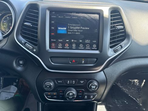 Used 2022 Jeep Cherokee Latitude Lux AWD/4WD image 21