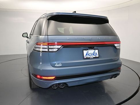 New 2026 Lincoln Aviator 2WD w/ Jet Appearance Package image 23