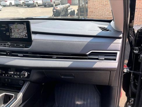 Used 2025 Mitsubishi Outlander SE AWD/4WD image 15