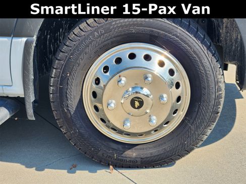 Used 2024 Mercedes-Benz Sprinter 3500 image 12