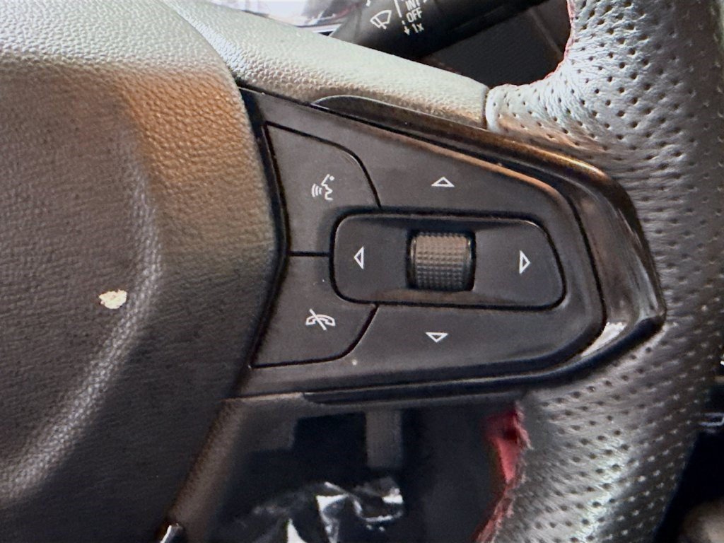 Used 2022 Chevrolet TrailBlazer RS FWD image 14