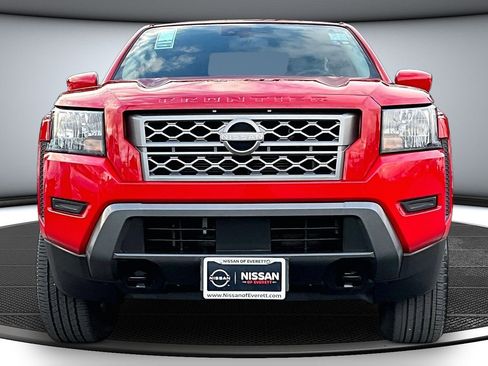 Used 2022 Nissan Frontier SV w/ Technology Package image 2