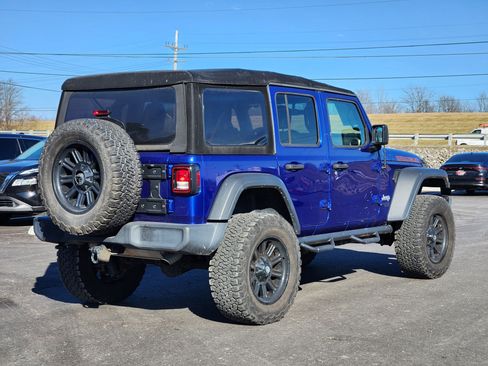 Used 2018 Jeep Wrangler Unlimited Sport S image 14