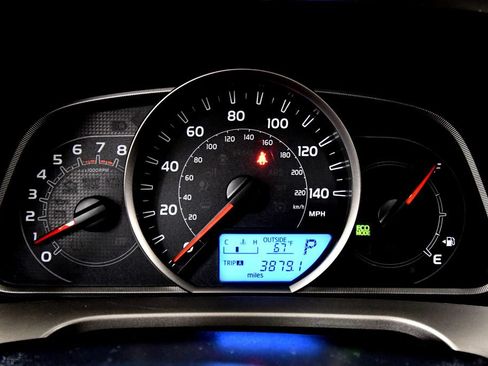 Used 2015 Toyota RAV4 XLE AWD/4WD image 22