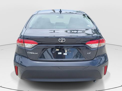 Certified 2025 Toyota Corolla LE FWD image 6