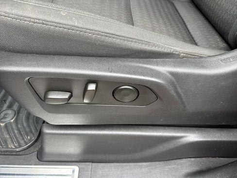 Used 2023 Chevrolet Silverado 1500 RST w/ Z71 Off-Road Package image 16