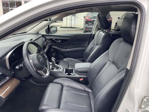 Used 2023 Subaru Outback Limited XT image 13