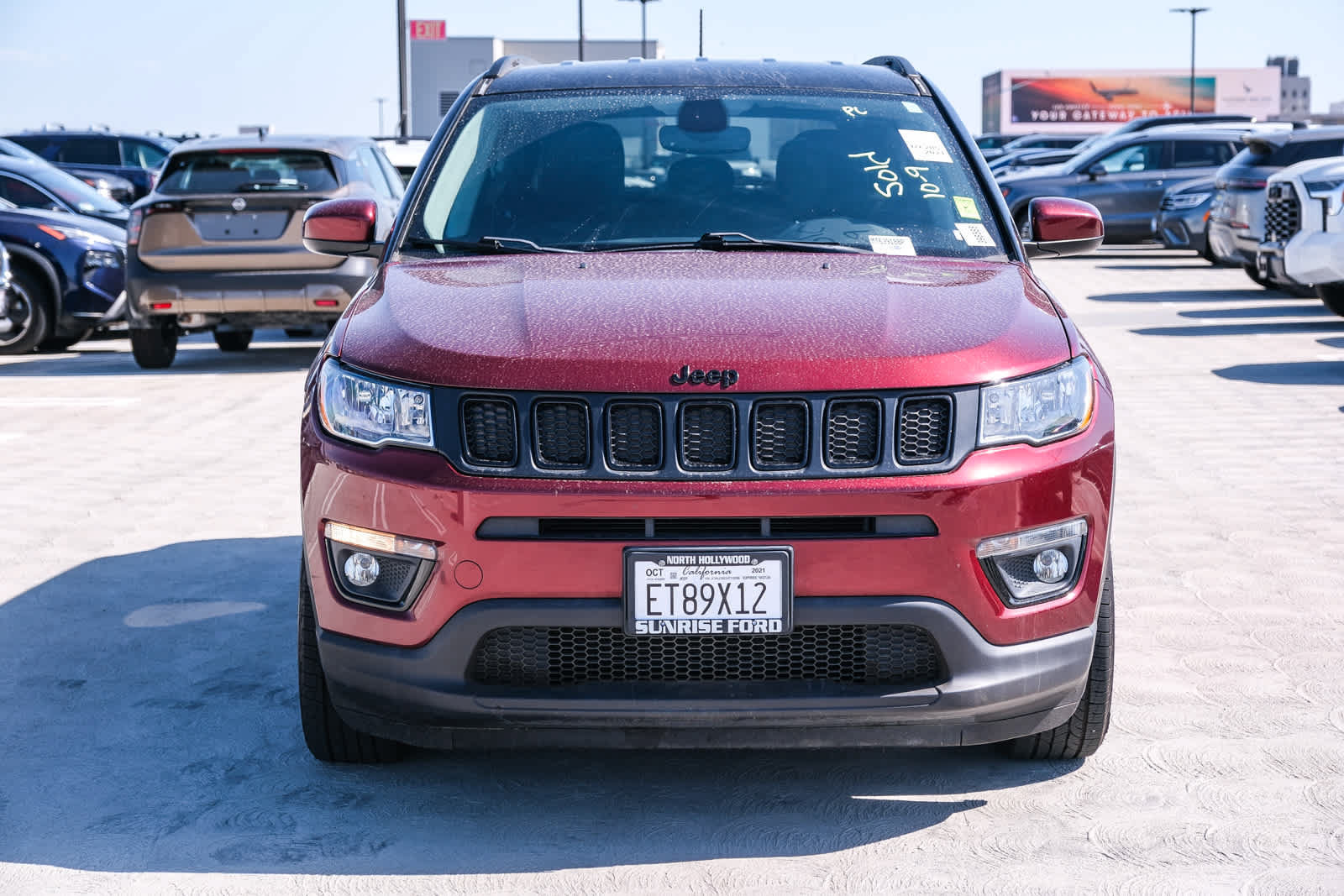 Used 2021 Jeep Compass Latitude FWD image 2
