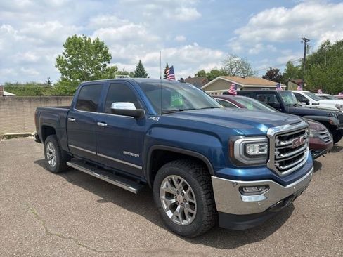 Used 2018 GMC Sierra 1500 SLT AWD/4WD image 2
