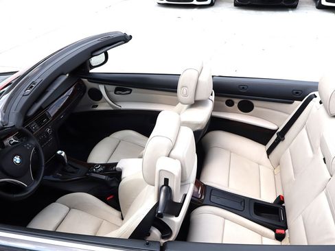 Used 2011 BMW 328i Convertible RWD image 33