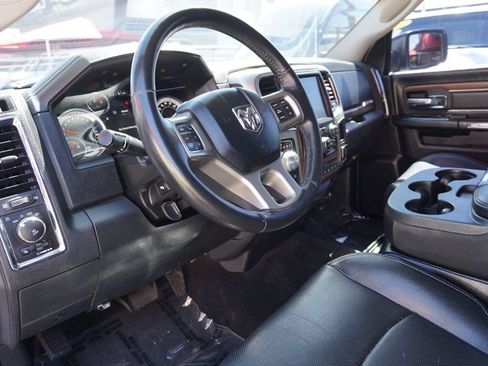 Used 2017 RAM 1500 Laramie AWD/4WD image 23
