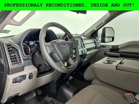 Used 2017 Ford F250 XLT image 7
