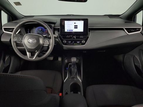 Used 2026 Toyota Corolla SE FWD image 25